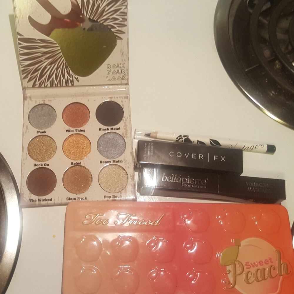Make-up bundle